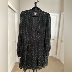 Women’s H&M Sheer Long Sleeve V-Neck Dress Size 12